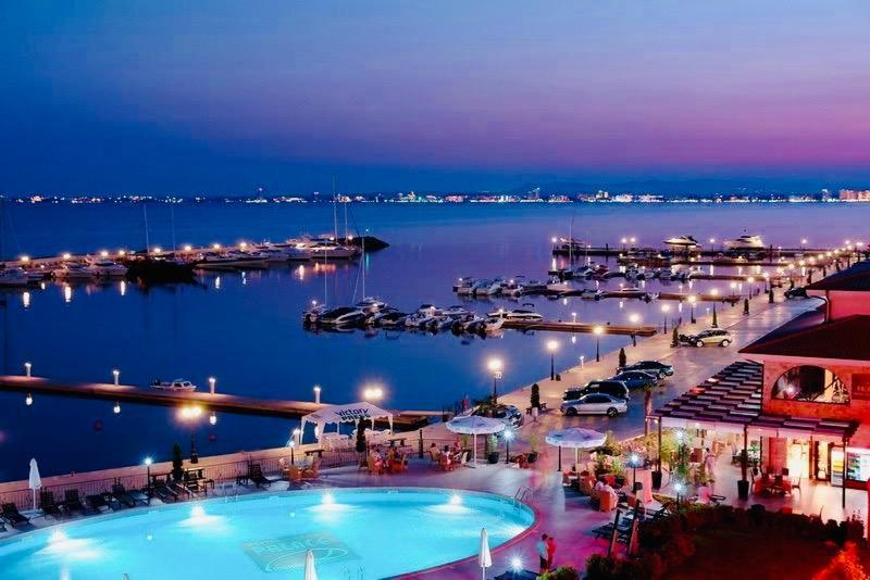 Dolce Vita Sea View Apartment Święty Włas Zewnętrze zdjęcie