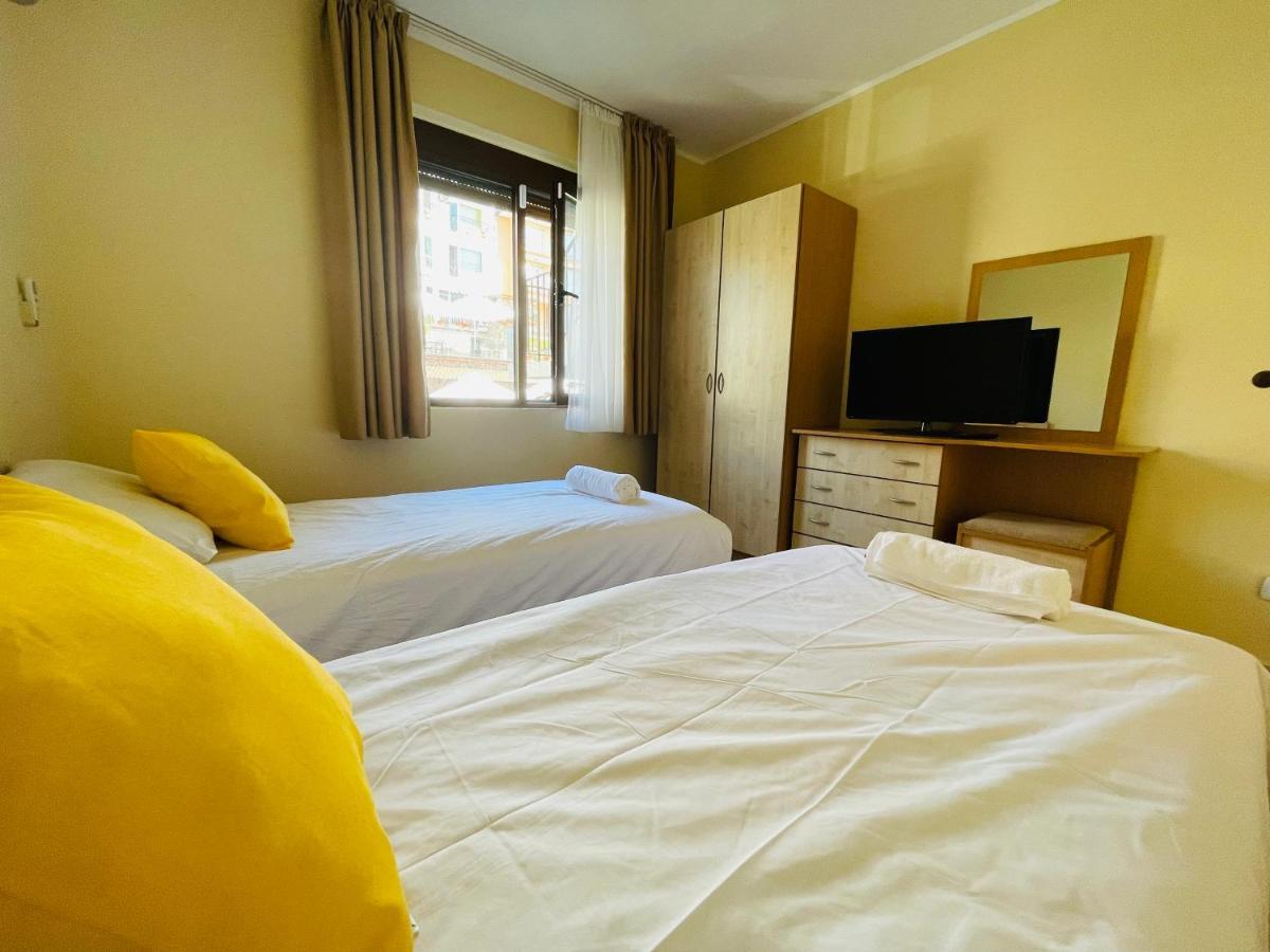 Dolce Vita Sea View Apartment Święty Włas Zewnętrze zdjęcie
