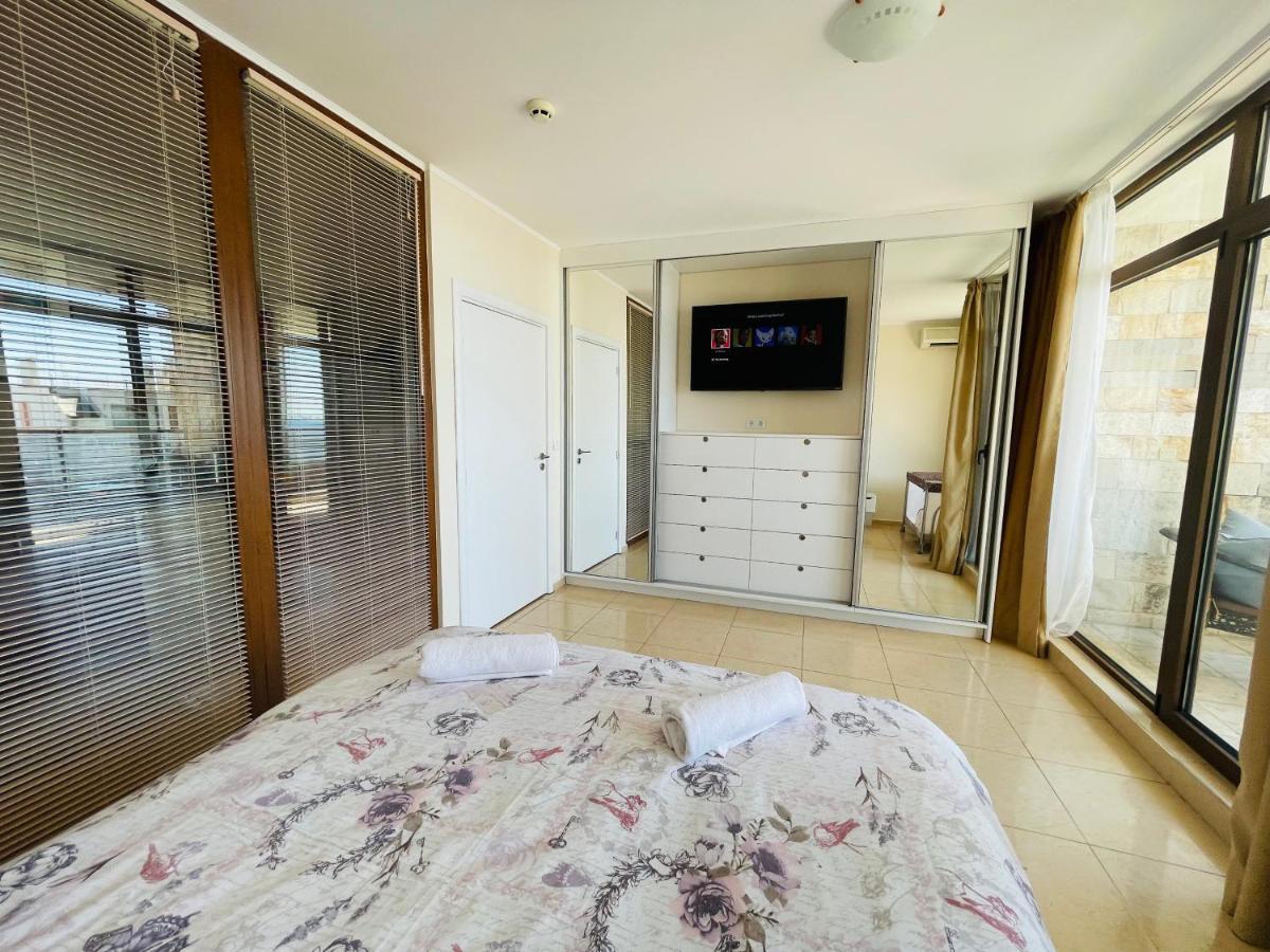 Dolce Vita Sea View Apartment Święty Włas Zewnętrze zdjęcie